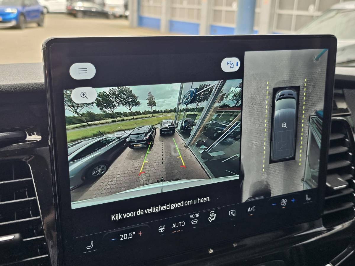 Ford Transit Ford Transit 310 2.0 TDCI L2H2 Trend Achteruitrijcamera | Betimmerde Laadruimte | Trekhaak | Airco | Navigatie | Adaptieve Cruise Control | Stoelverwarming etc.
