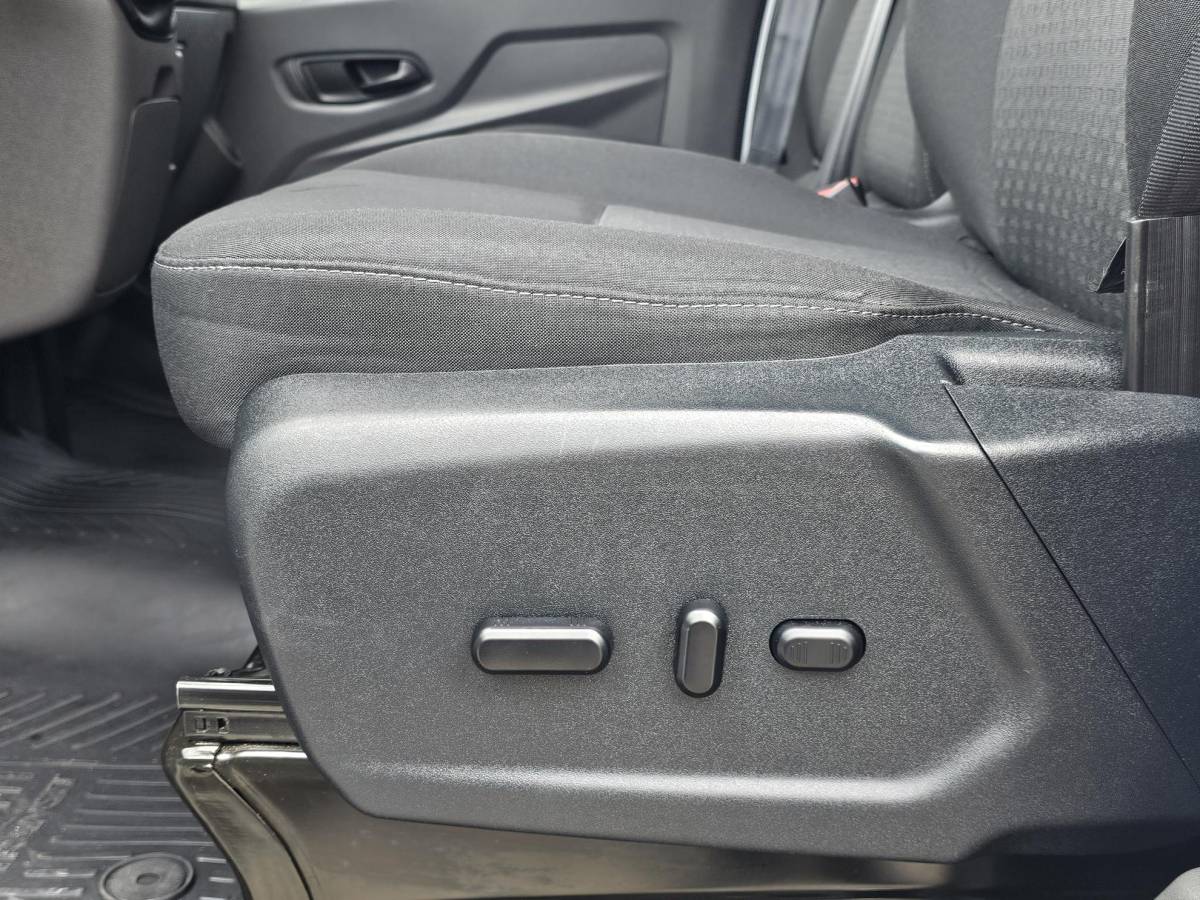 Ford Transit Ford Transit 310 2.0 TDCI L2H2 Trend Achteruitrijcamera | Betimmerde Laadruimte | Trekhaak | Airco | Navigatie | Adaptieve Cruise Control | Stoelverwarming etc.