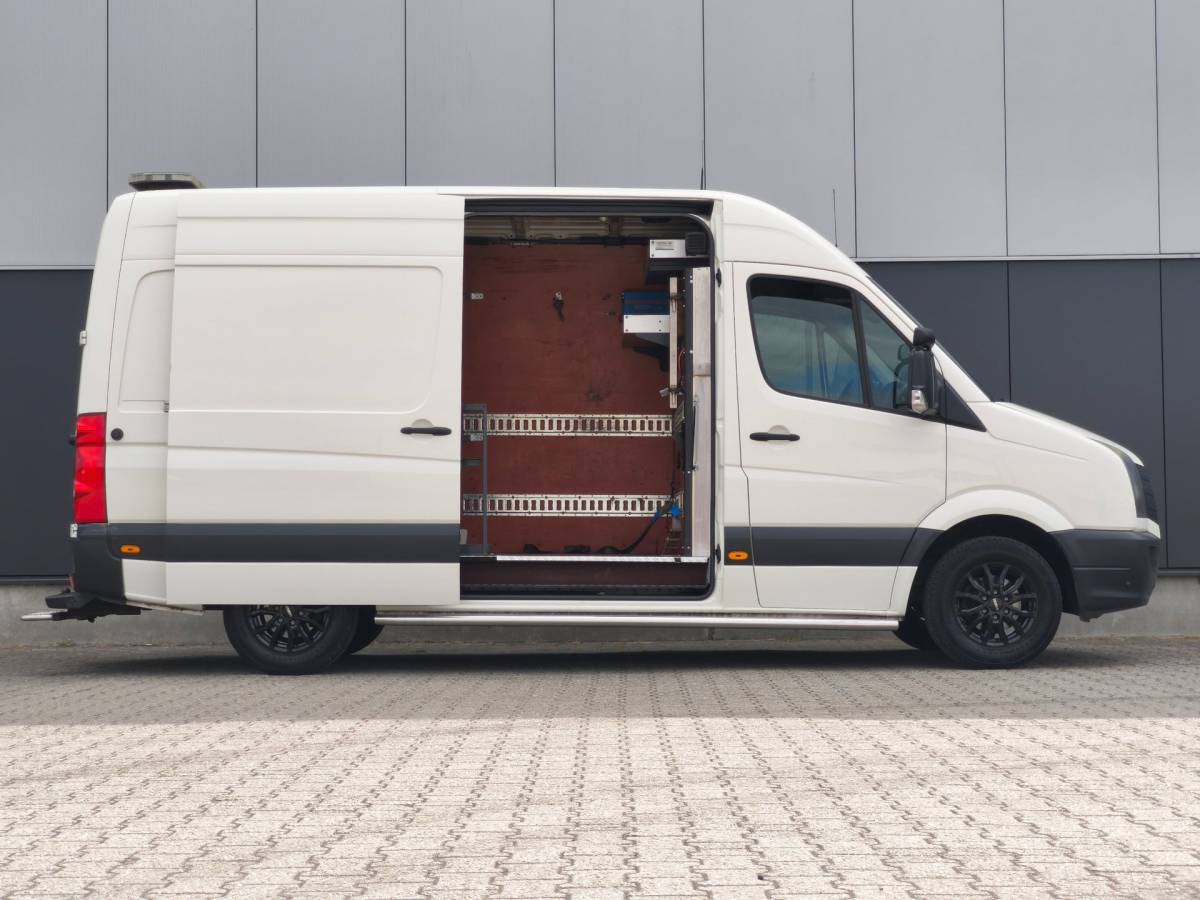 Volkswagen Crafter Volkswagen Crafter 2.0TDI MARGE CRUISE AIRCO 3500KG TREKHAAK L2H2