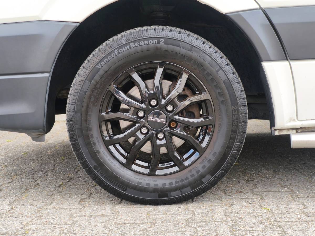 Volkswagen Crafter Volkswagen Crafter 2.0TDI MARGE CRUISE AIRCO 3500KG TREKHAAK L2H2