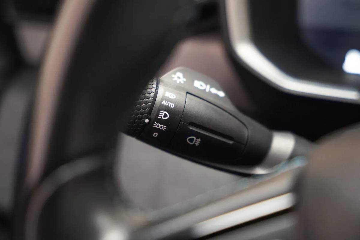Lynk & Co 01 Lynk & Co 01 1.5 PHEV [ Panorama Navi 360°-Camera Keyless ]
