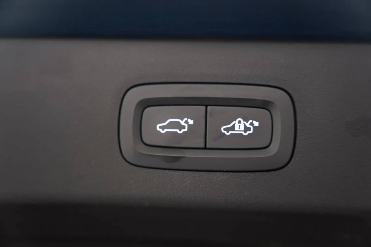 Lynk & Co 01 Lynk & Co 01 1.5 PHEV [ Panorama Navi 360°-Camera Keyless ]