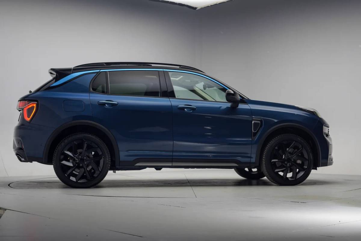 Lynk & Co 01 Lynk & Co 01 1.5 PHEV [ Panorama Navi 360°-Camera Keyless ]