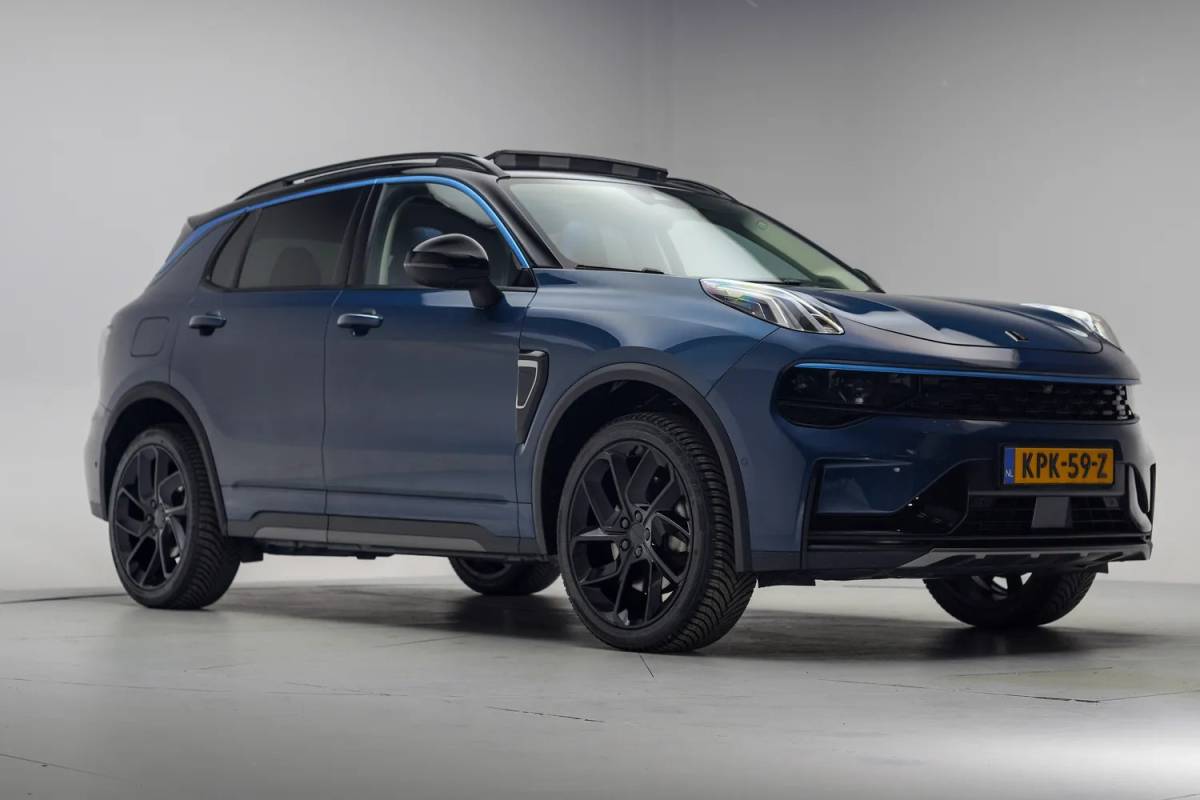 Lynk & Co 01 Lynk & Co 01 1.5 PHEV [ Panorama Navi 360°-Camera Keyless ]