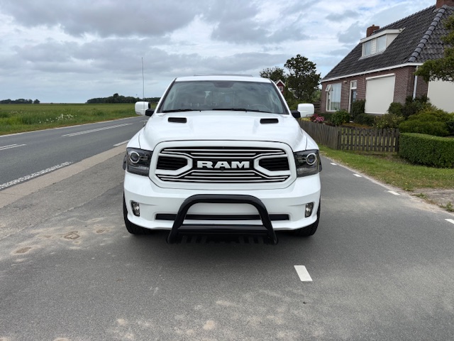 Dodge Ram 1500 Dodge Dodge ram 1500 sport 4×4 200L Lpg Financiering v/a 350 p/m