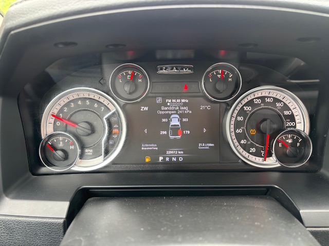 Dodge Ram 1500 Dodge Dodge ram 1500 sport 4×4 200L Lpg Financiering v/a 350 p/m