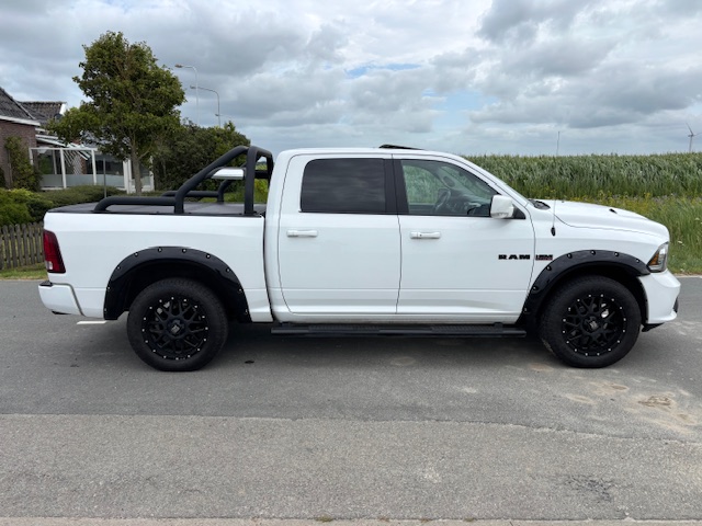 Dodge Ram 1500 Dodge Dodge ram 1500 sport 4×4 200L Lpg Financiering v/a 350 p/m
