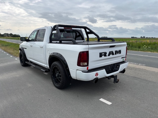 Dodge Ram 1500 Dodge Dodge ram 1500 sport 4×4 200L Lpg Financiering v/a 350 p/m