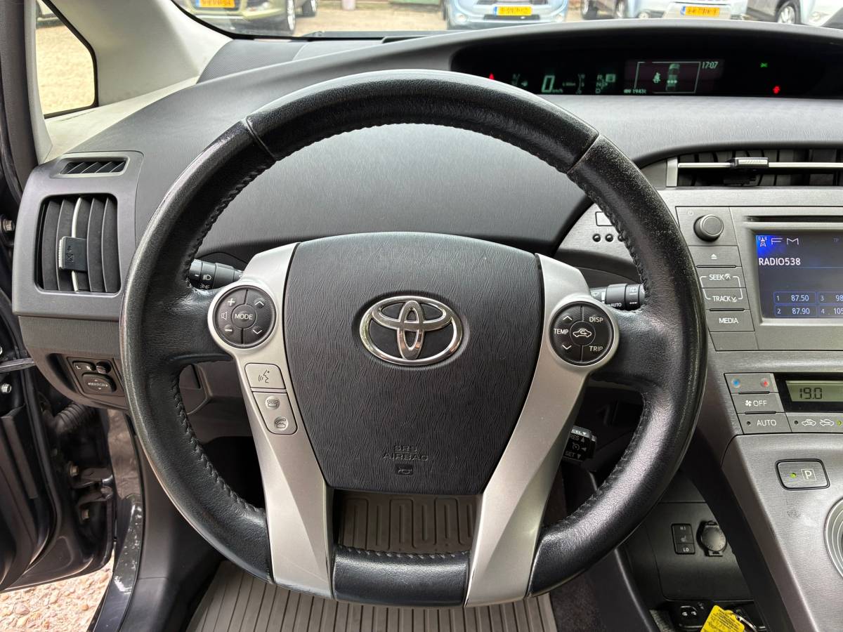 Toyota Prius Toyota Prius 1.8 Plug-in Dynamic Business | 1e Eigenaar + Achteruitrijcamera Nu €8.975
