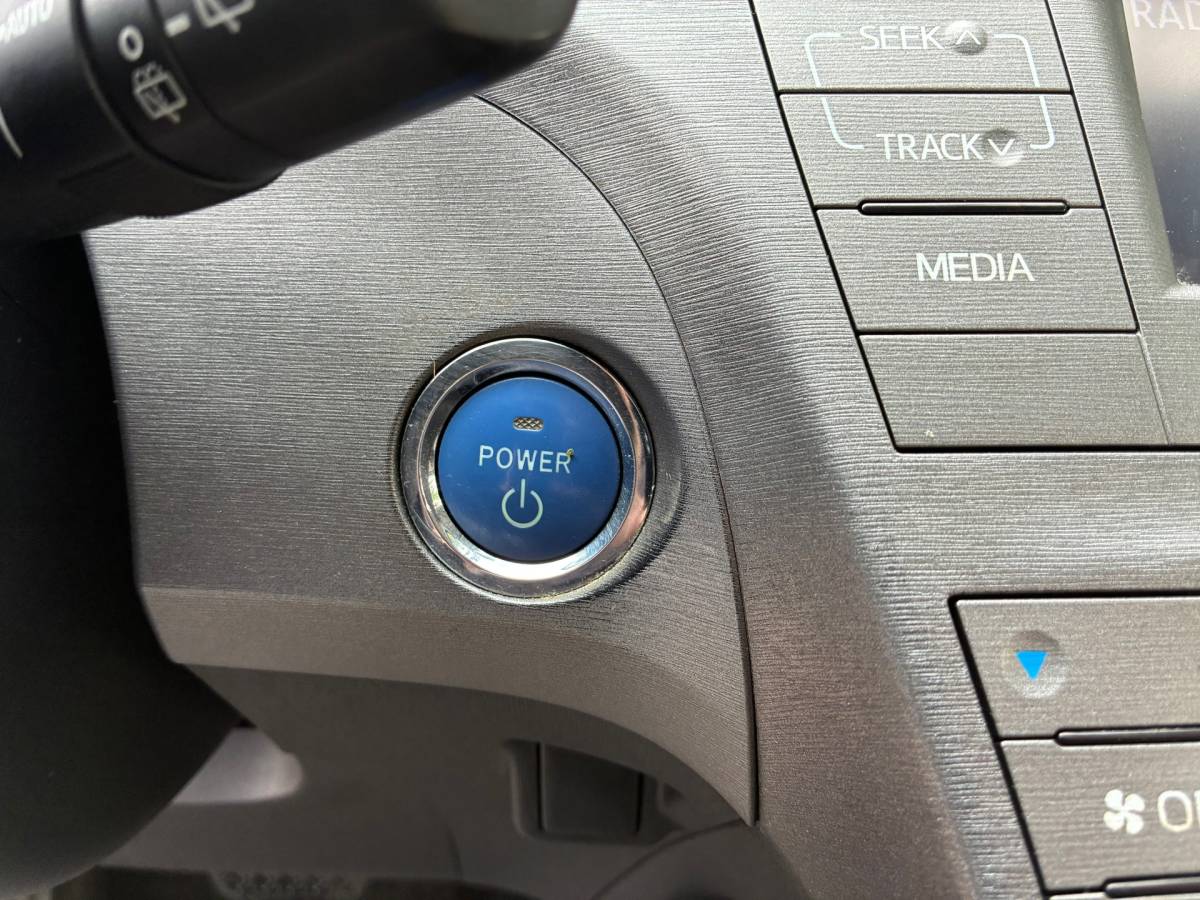 Toyota Prius Toyota Prius 1.8 Plug-in Dynamic Business | 1e Eigenaar + Achteruitrijcamera Nu €8.975