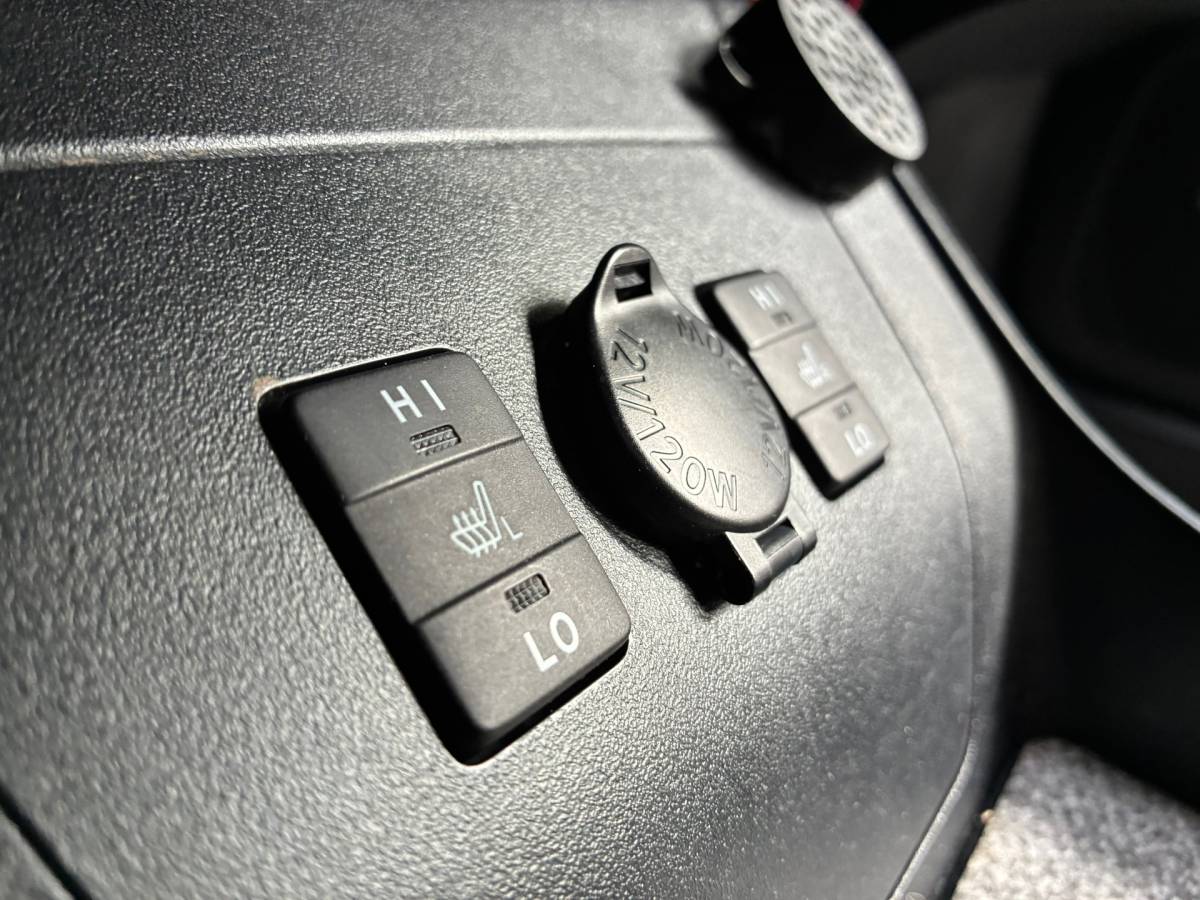 Toyota Prius Toyota Prius 1.8 Plug-in Dynamic Business | 1e Eigenaar + Achteruitrijcamera Nu €8.975