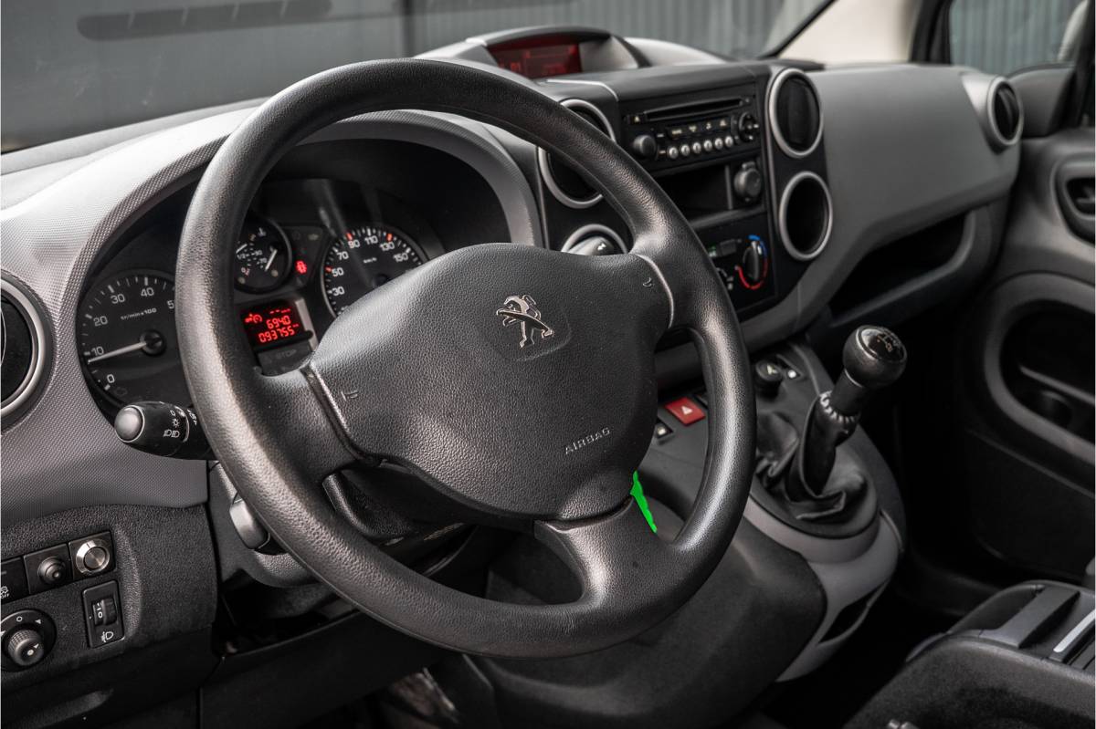 Peugeot Partner Peugeot Partner 1.6 HDi  BlueHDi 75 | Cruise | Airco