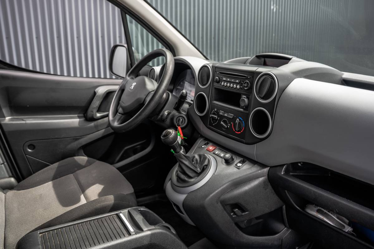 Peugeot Partner Peugeot Partner 1.6 HDi  BlueHDi 75 | Cruise | Airco