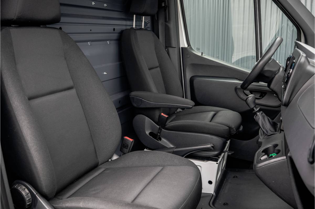 Mercedes-Benz Sprinter Mercedes-Benz Sprinter 311 CDI RWD L2H2 | | Volledig Ingericht | Mbux | Camera | Climatronic