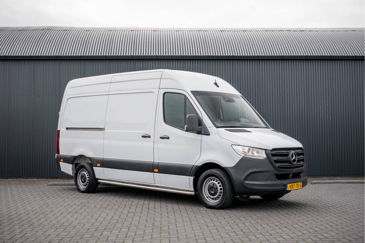 Mercedes-Benz Sprinter Mercedes-Benz Sprinter 311 CDI RWD L2H2 | | Volledig Ingericht | Mbux | Camera | Climatronic