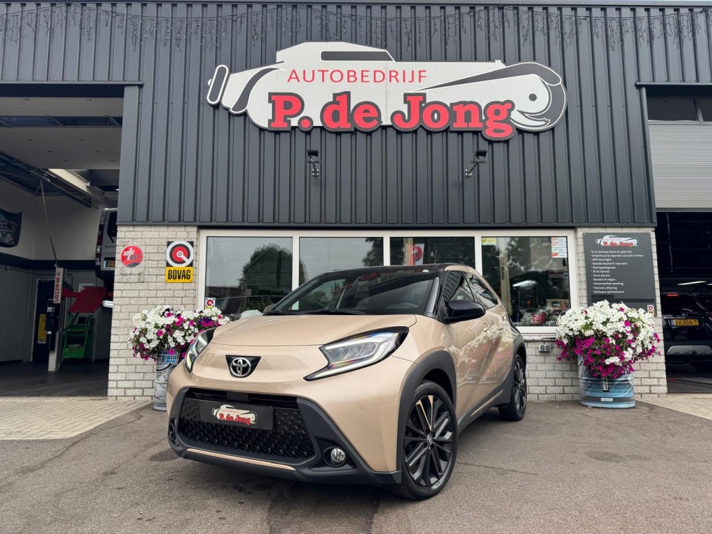Toyota Aygo Toyota Aygo X 1.0 VVT-I S-CVT ENVY TwoTone Carplay Camera PDC ACC Stoelverwarming!