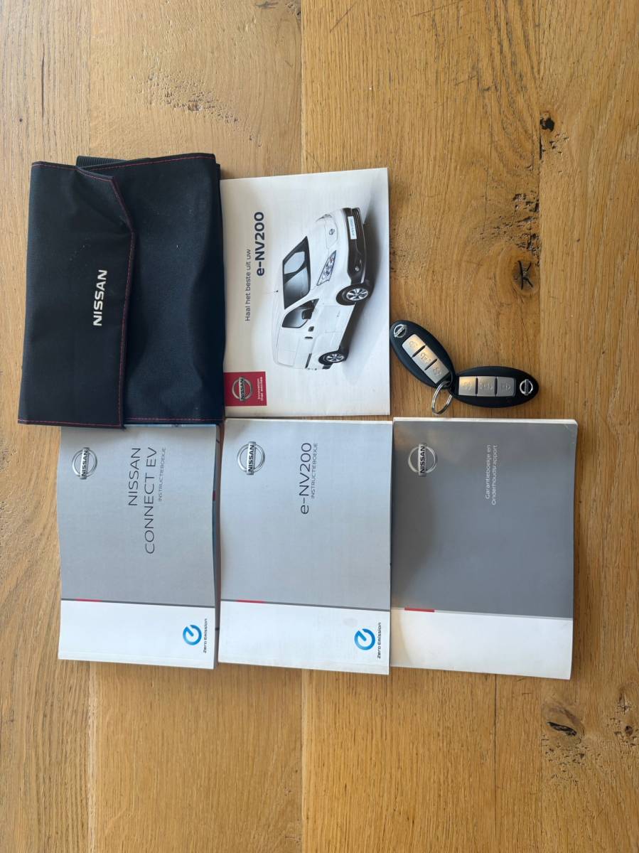 Nissan e-NV200 Nissan E-NV200 2.Zero Edition|SOH 87%|NAP|cruise|achteruitrijcamera|airco|stoel- en stuurverwarming|navi|bluetooth|voorruitverwarm