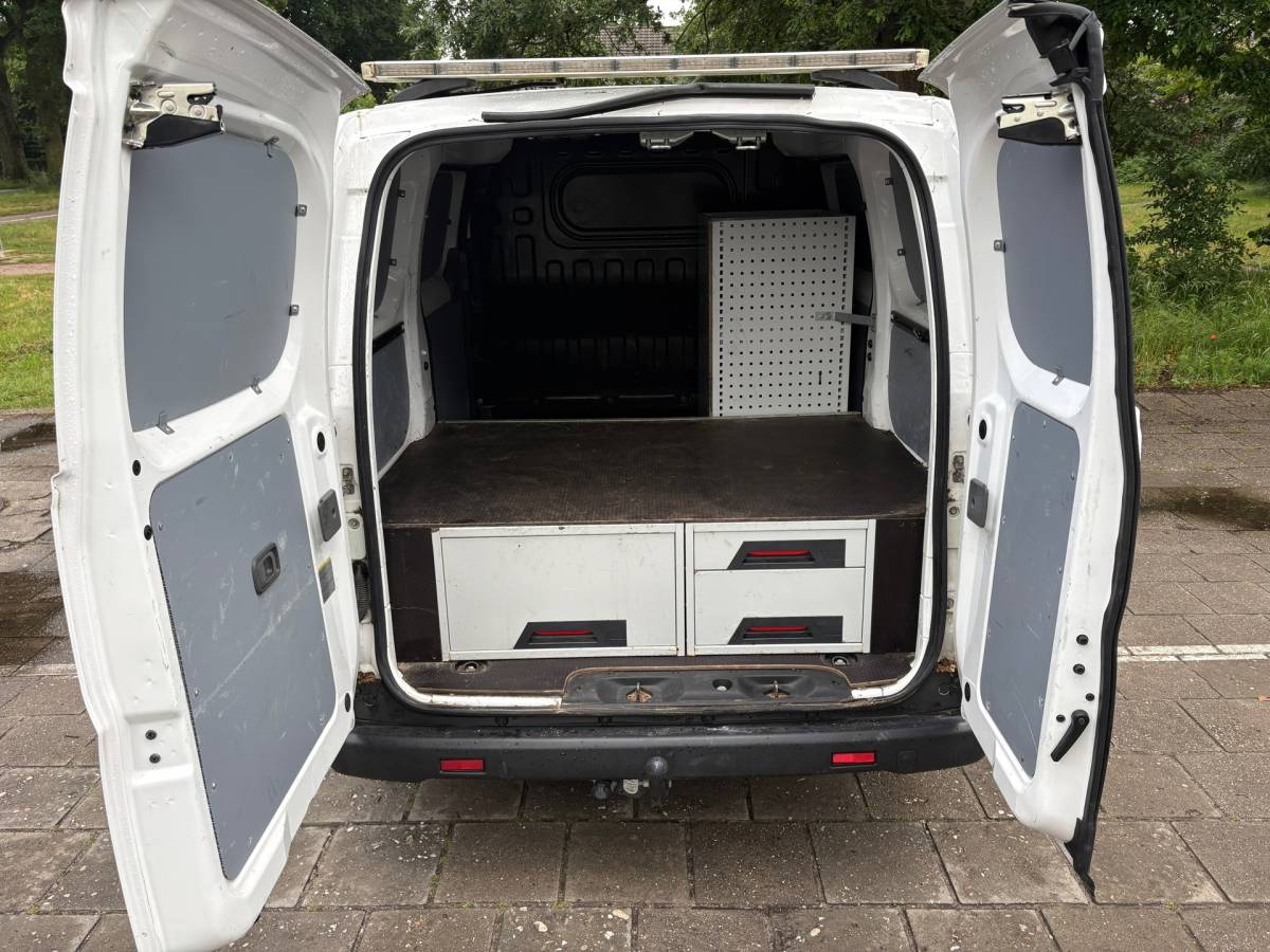 Nissan e-NV200 Nissan E-NV200 2.Zero Edition|SOH 87%|NAP|cruise|achteruitrijcamera|airco|stoel- en stuurverwarming|navi|bluetooth|voorruitverwarm