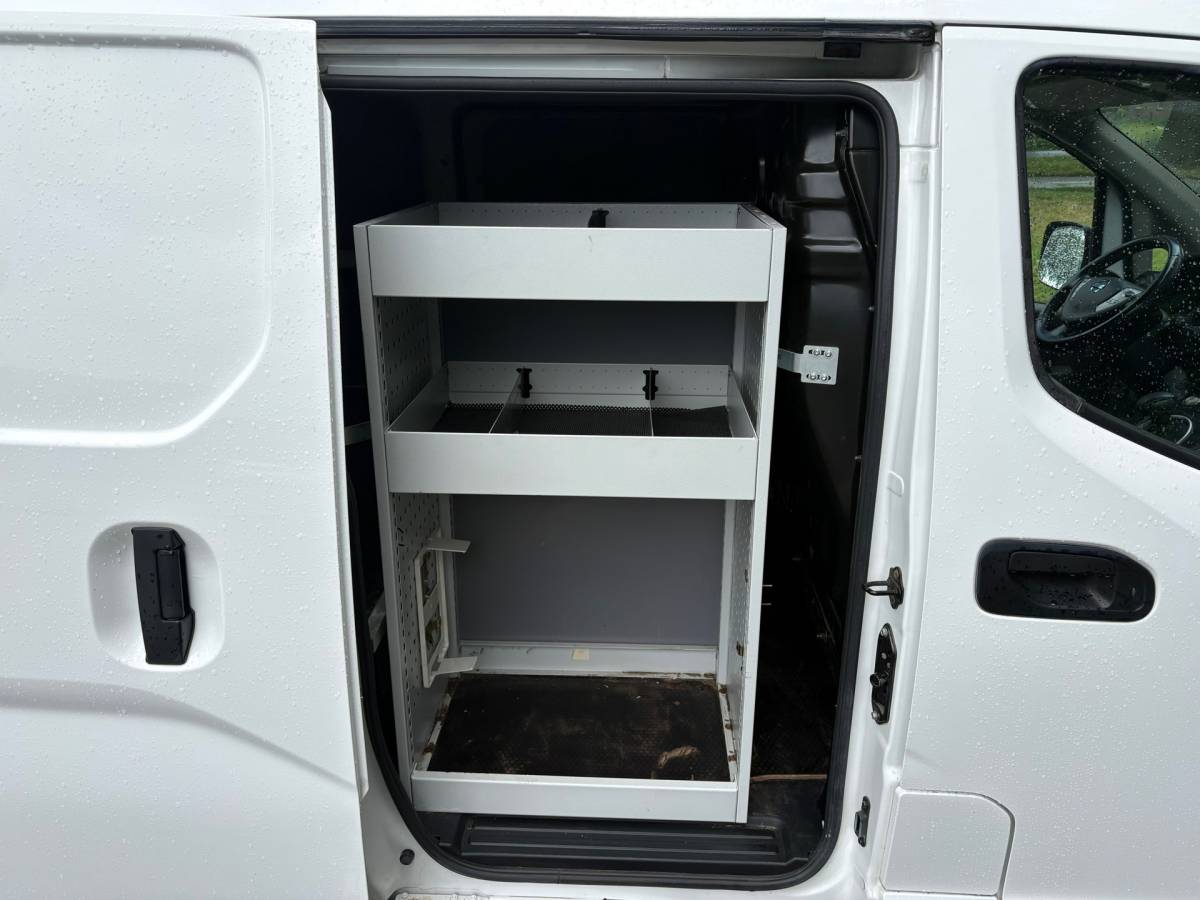 Nissan e-NV200 Nissan E-NV200 2.Zero Edition|SOH 87%|NAP|cruise|achteruitrijcamera|airco|stoel- en stuurverwarming|navi|bluetooth|voorruitverwarm