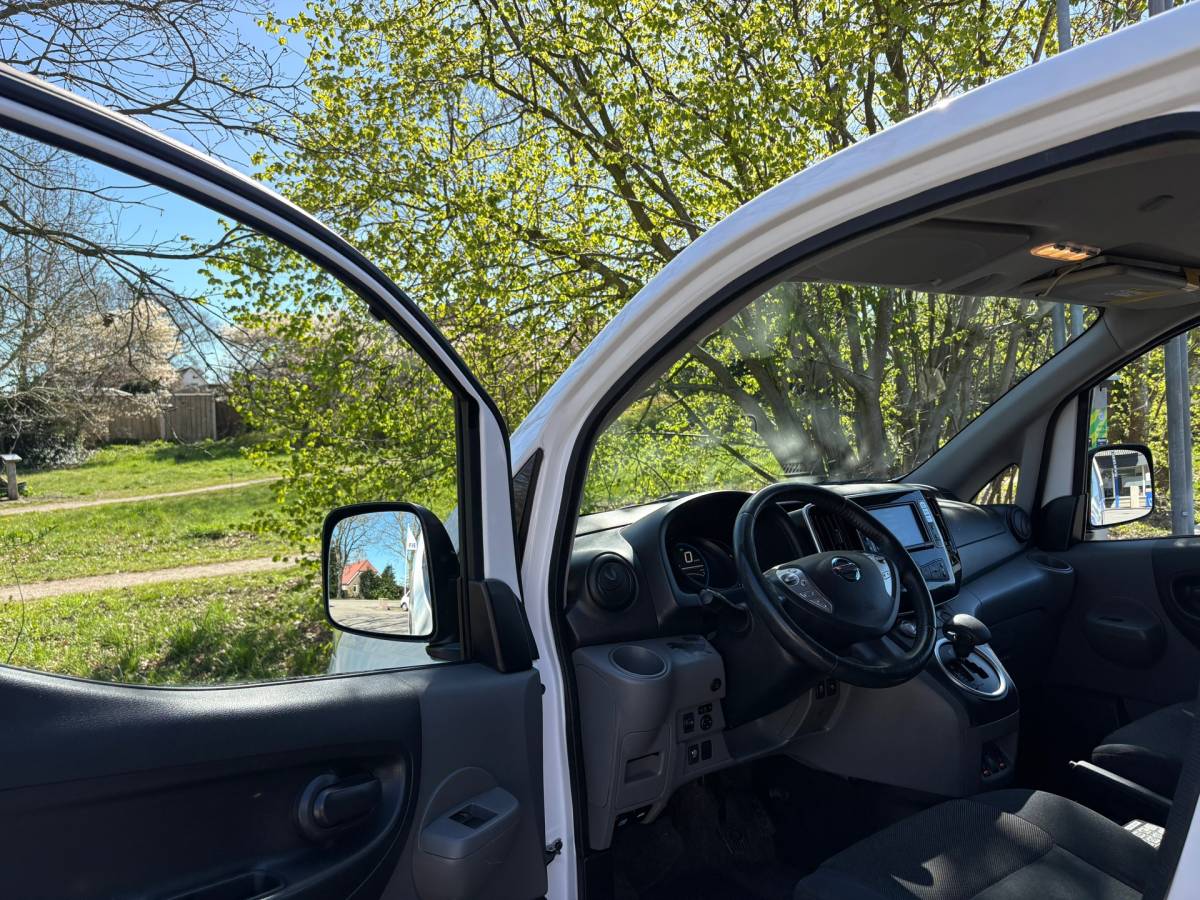 Nissan e-NV200 Nissan E-NV200 2.Zero Edition|SOH 87%|NAP|cruise|achteruitrijcamera|airco|stoel- en stuurverwarming|navi|bluetooth|voorruitverwarm