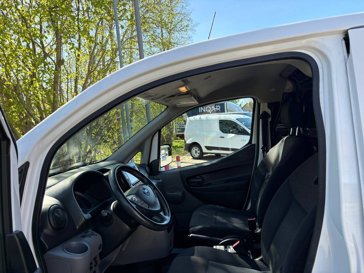 Nissan e-NV200 Nissan E-NV200 2.Zero Edition|SOH 87%|NAP|cruise|achteruitrijcamera|airco|stoel- en stuurverwarming|navi|bluetooth|voorruitverwarm