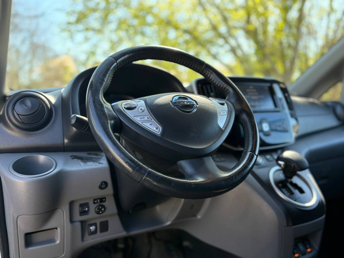 Nissan e-NV200 Nissan E-NV200 2.Zero Edition|SOH 87%|NAP|cruise|achteruitrijcamera|airco|stoel- en stuurverwarming|navi|bluetooth|voorruitverwarm