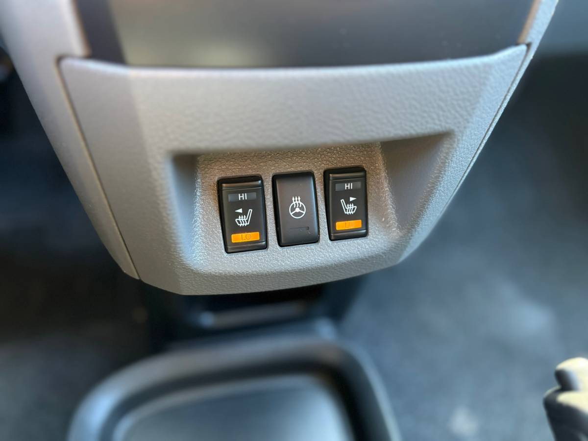 Nissan e-NV200 Nissan E-NV200 2.Zero Edition|SOH 87%|NAP|cruise|achteruitrijcamera|airco|stoel- en stuurverwarming|navi|bluetooth|voorruitverwarm
