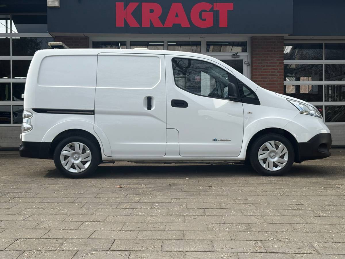 Nissan e-NV200 Nissan E-NV200 2.Zero Edition|SOH 87%|NAP|cruise|achteruitrijcamera|airco|stoel- en stuurverwarming|navi|bluetooth|voorruitverwarm