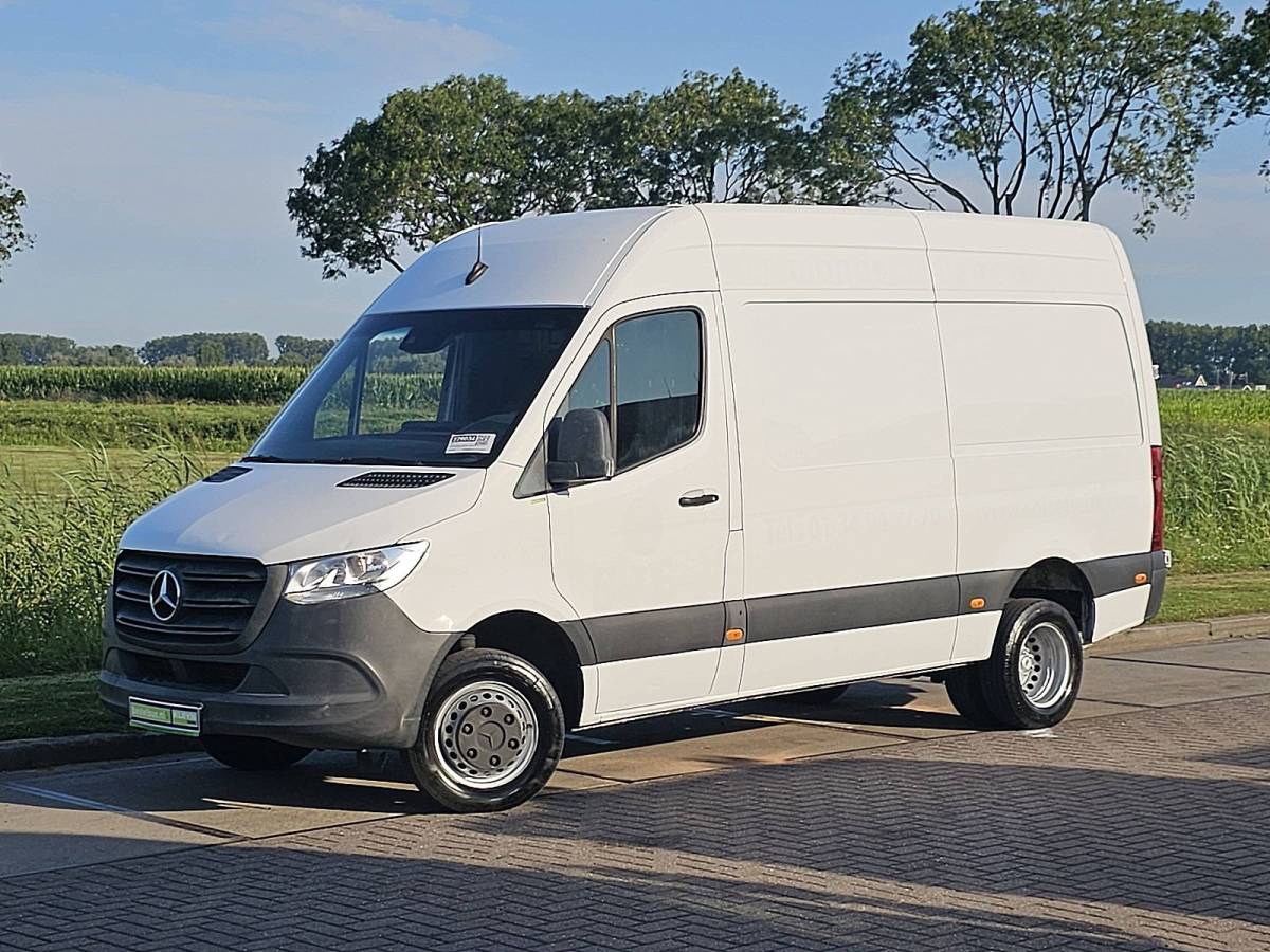 Mercedes-Benz Sprinter MERCEDES-BENZ SPRINTER 516 l2h2 dubbellucht n1!