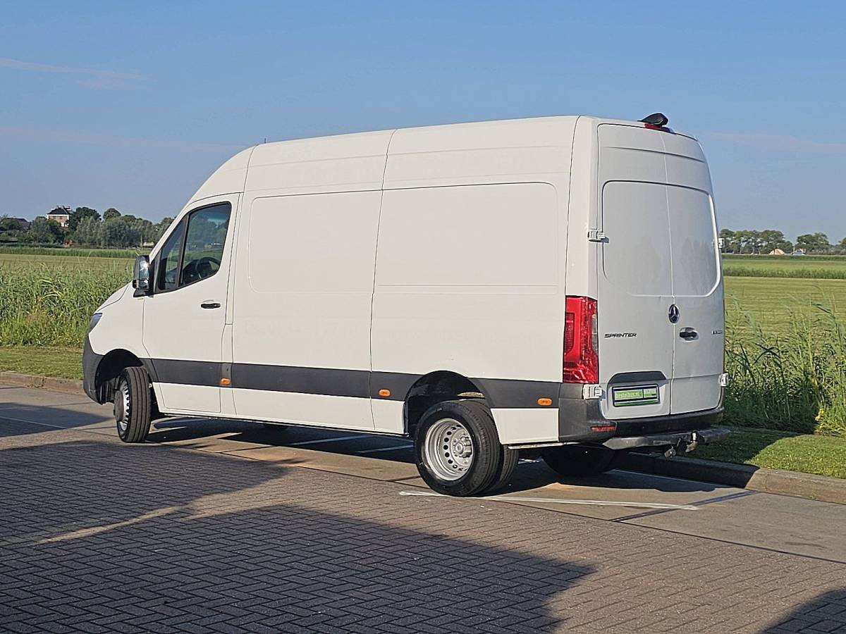 Mercedes-Benz Sprinter MERCEDES-BENZ SPRINTER 516 l2h2 dubbellucht n1!