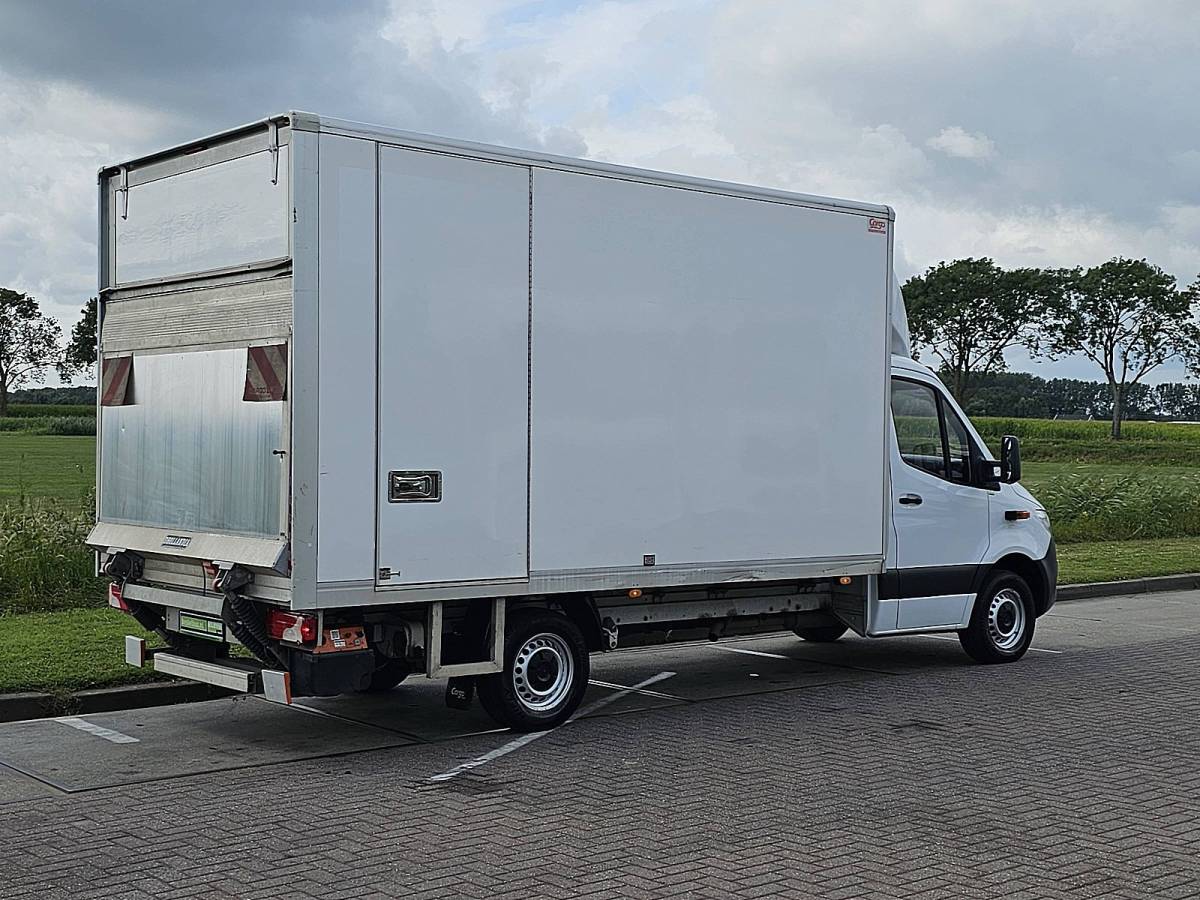 Mercedes-Benz Sprinter MERCEDES-BENZ SPRINTER 314 bakwagen laadklep!