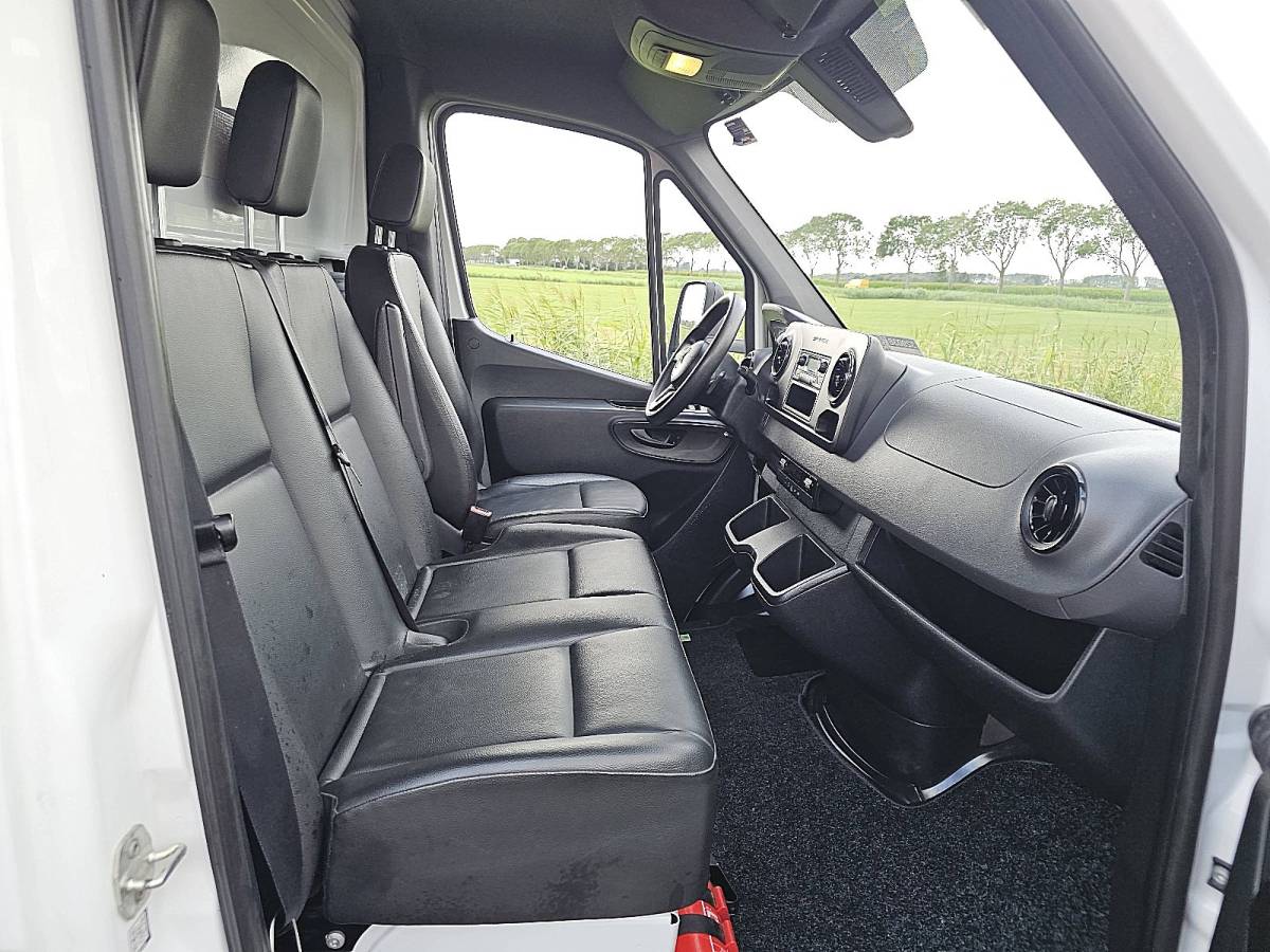 Mercedes-Benz Sprinter MERCEDES-BENZ SPRINTER 314 bakwagen laadklep!