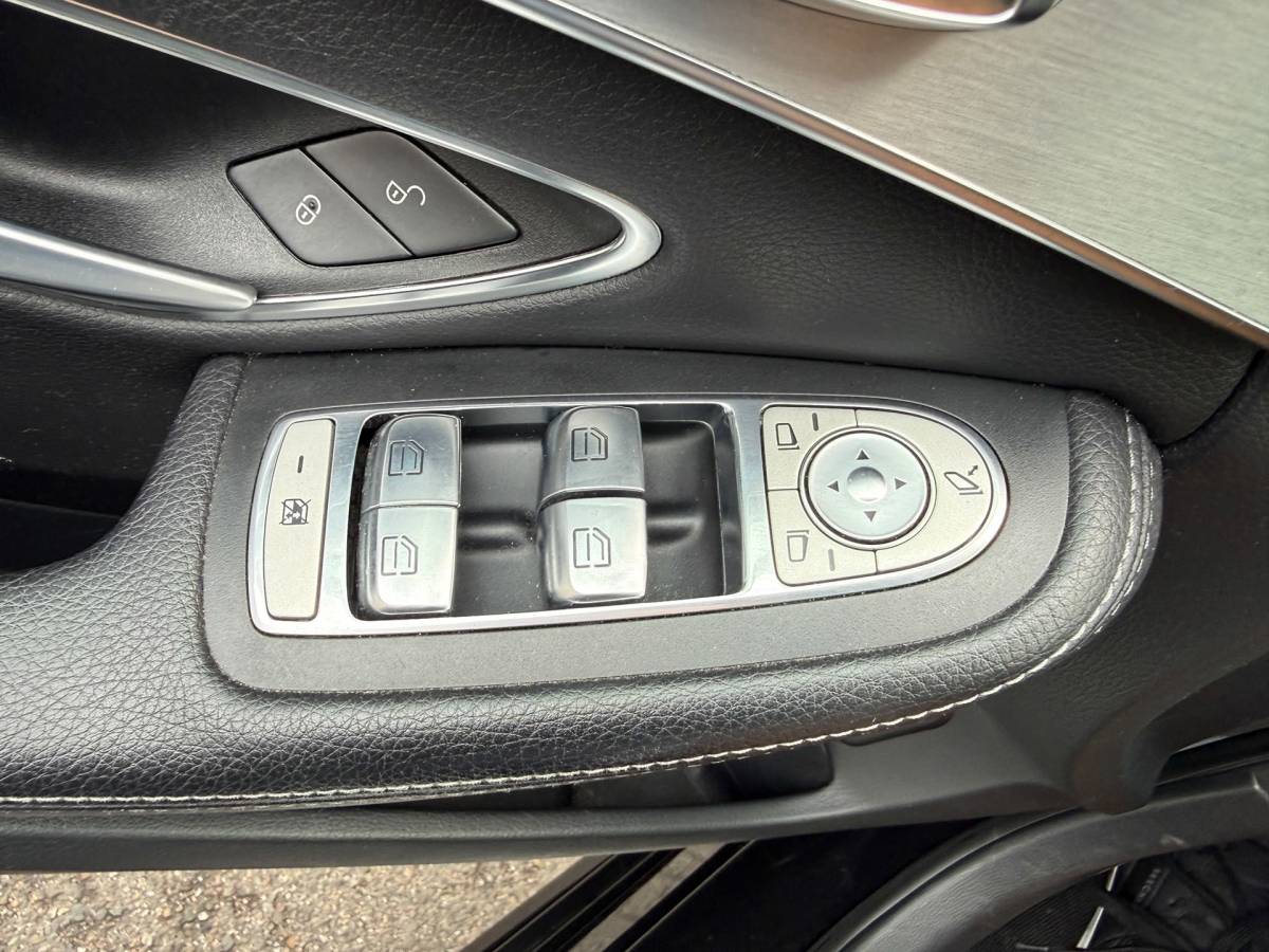 Mercedes-Benz C-Klasse Mercedes-Benz C-klasse 250 Prestige /Pano /Memory /AMG Line /Leer /Led