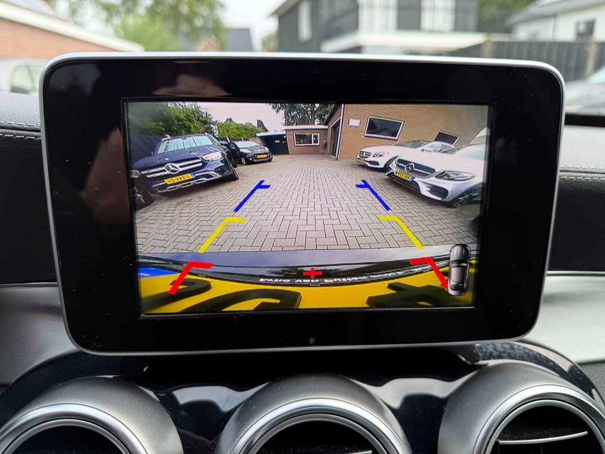 Mercedes-Benz C-Klasse Mercedes-Benz C-klasse 250 Prestige /Pano /Memory /AMG Line /Leer /Led