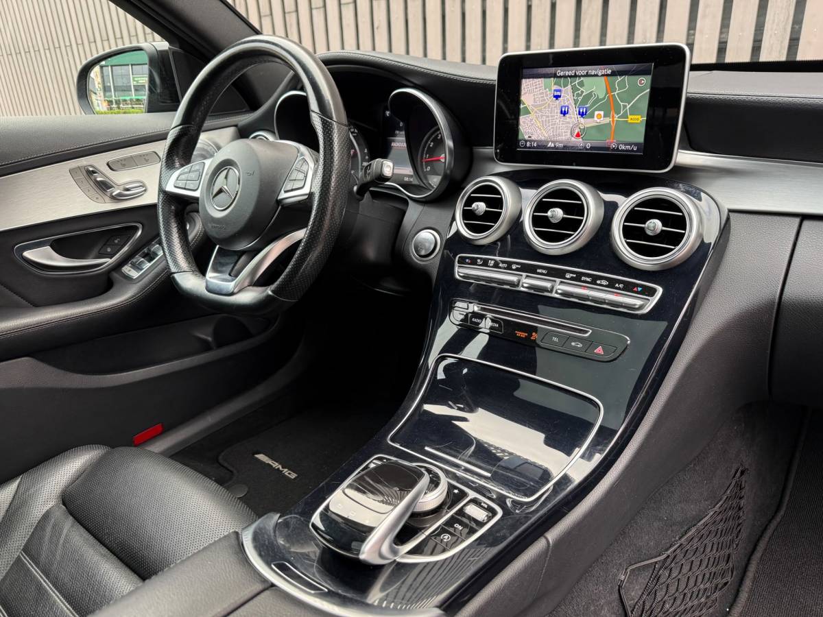 Mercedes-Benz C-Klasse Mercedes-Benz C-klasse 250 Prestige /Pano /Memory /AMG Line /Leer /Led