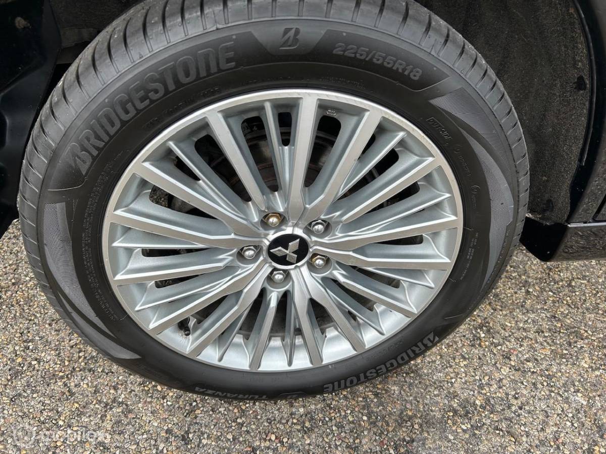 Mitsubishi Outlander Mitsubishi Outlander 2.4 PHEV Instyle Trekhaak