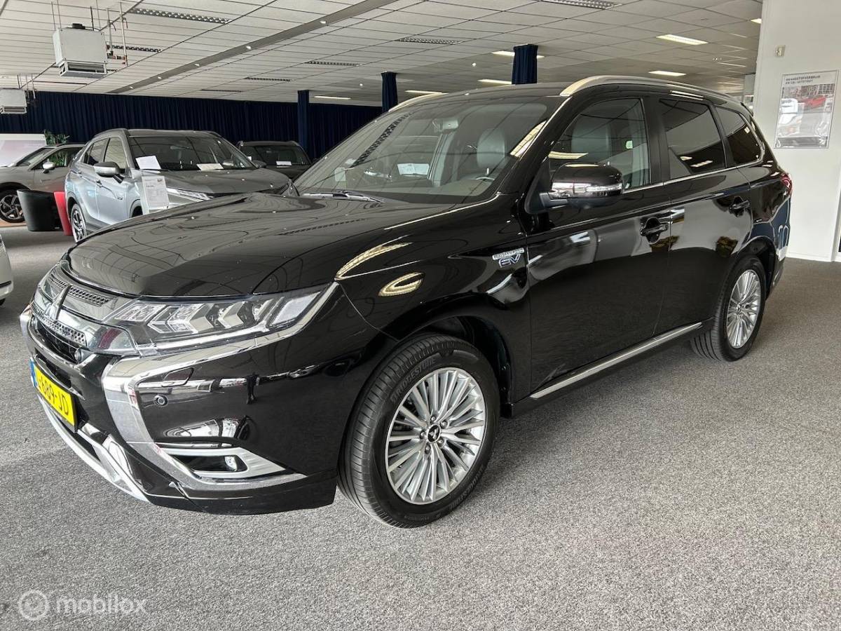 Mitsubishi Outlander Mitsubishi Outlander 2.4 PHEV Instyle Trekhaak