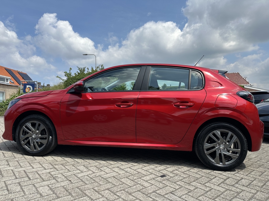Peugeot 208 Peugeot 208 1.2  Active Pack 100 PK  |  Nieuwe Distributieriem | CarPlay | Navi |