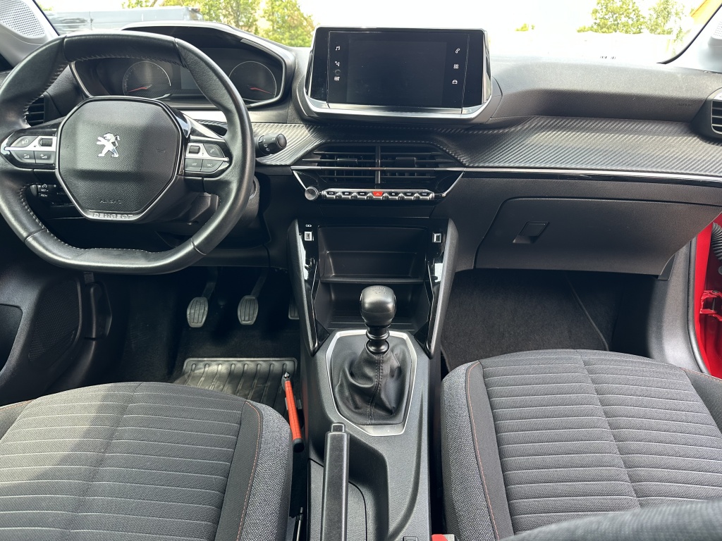 Peugeot 208 Peugeot 208 1.2  Active Pack 100 PK  |  Nieuwe Distributieriem | CarPlay | Navi |