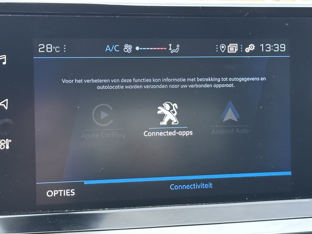 Peugeot 208 Peugeot 208 1.2  Active Pack 100 PK  |  Nieuwe Distributieriem | CarPlay | Navi |