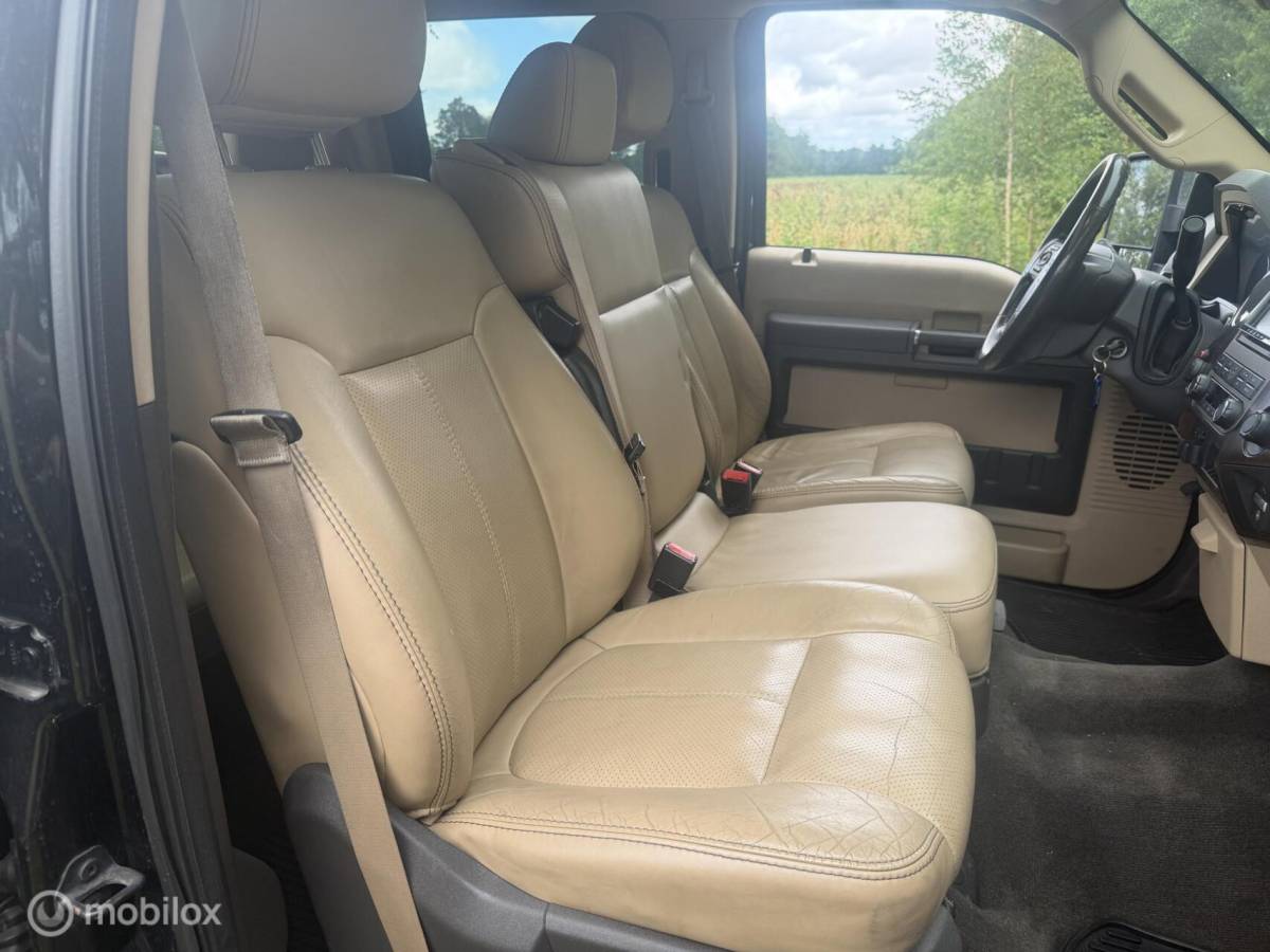 Ford F-250 Ford USA F250 Lariat 6.7 V8 Powerstroke 4×4