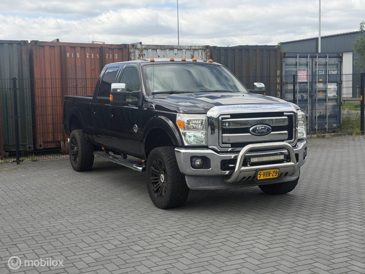 Ford F-250 Ford USA F250 Lariat 6.7 V8 Powerstroke 4×4