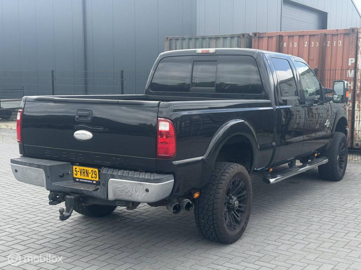 Ford F-250 Ford USA F250 Lariat 6.7 V8 Powerstroke 4×4