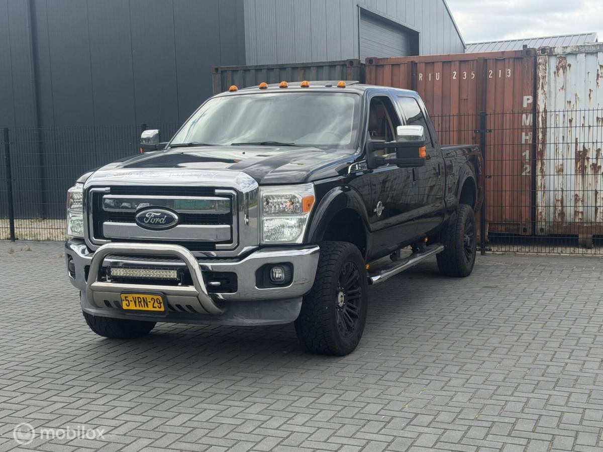 Ford F-250 Ford USA F250 Lariat 6.7 V8 Powerstroke 4×4