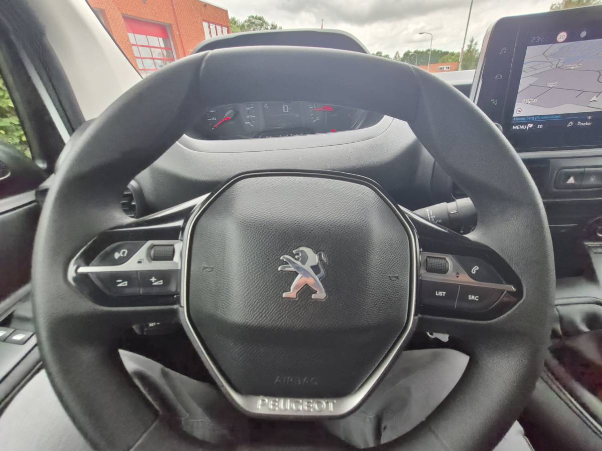 Peugeot Partner Peugeot Partner 1.2 Benzine,airco/navi