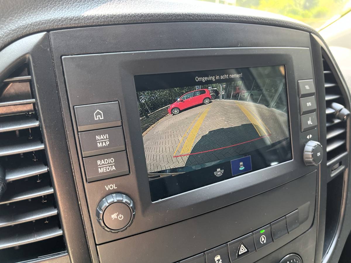 Mercedes-Benz Vito Mercedes-Benz Vito 116 CDI Lang | 3 PERS | AIRCO | CAM | CARPLAY | CRUISE | LM 20″ | NAVI | PDC V&A | STOELVERW.