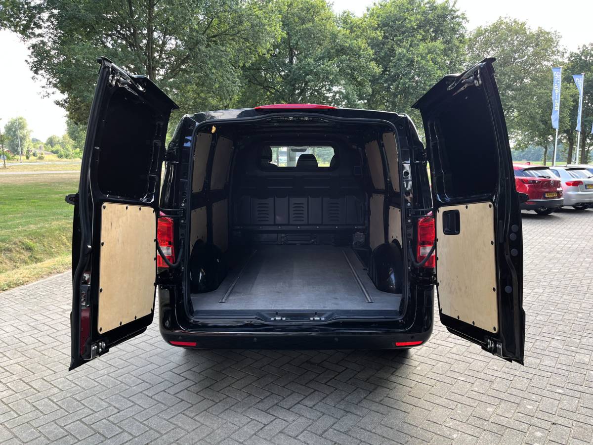 Mercedes-Benz Vito Mercedes-Benz Vito 116 CDI Lang | 3 PERS | AIRCO | CAM | CARPLAY | CRUISE | LM 20″ | NAVI | PDC V&A | STOELVERW.
