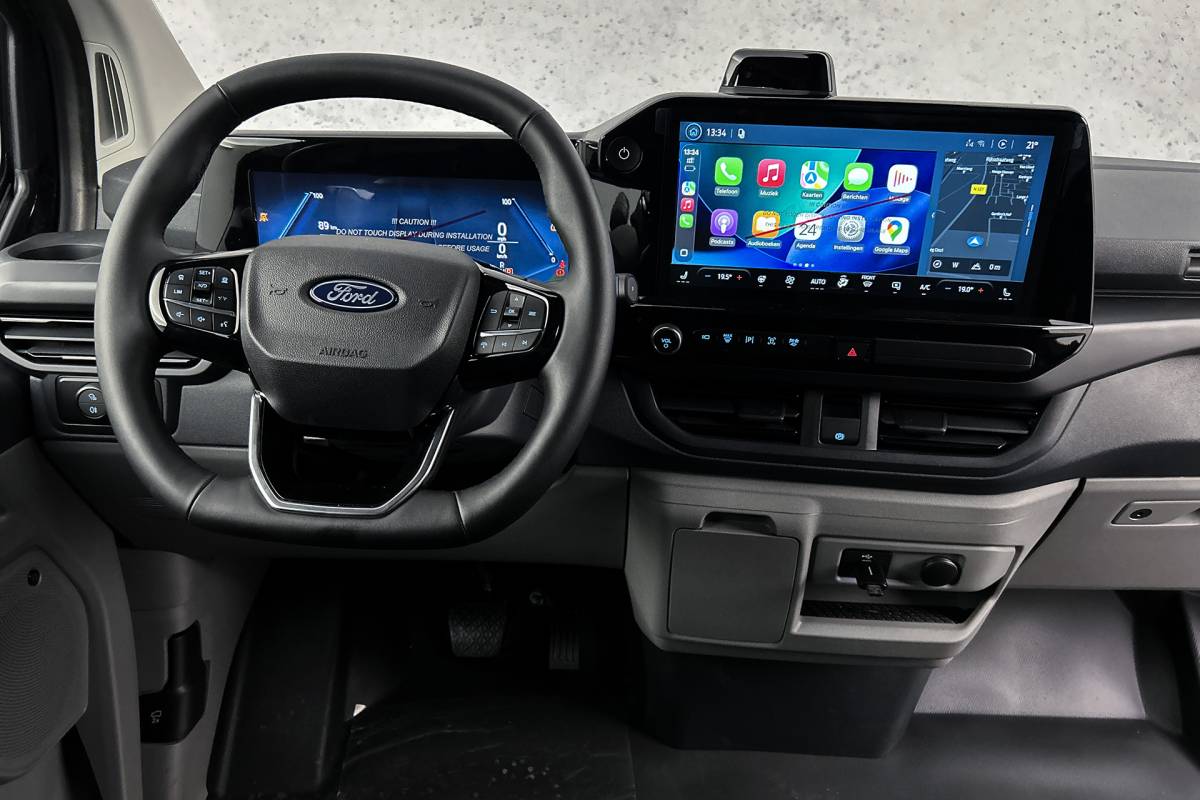 Ford  Ford E-Custom 340 L2 Raptor Sport Edition 71KWh | Lederen bekleding | 2x schuifdeur | 3-zitplaatsen | Stoelverwarming