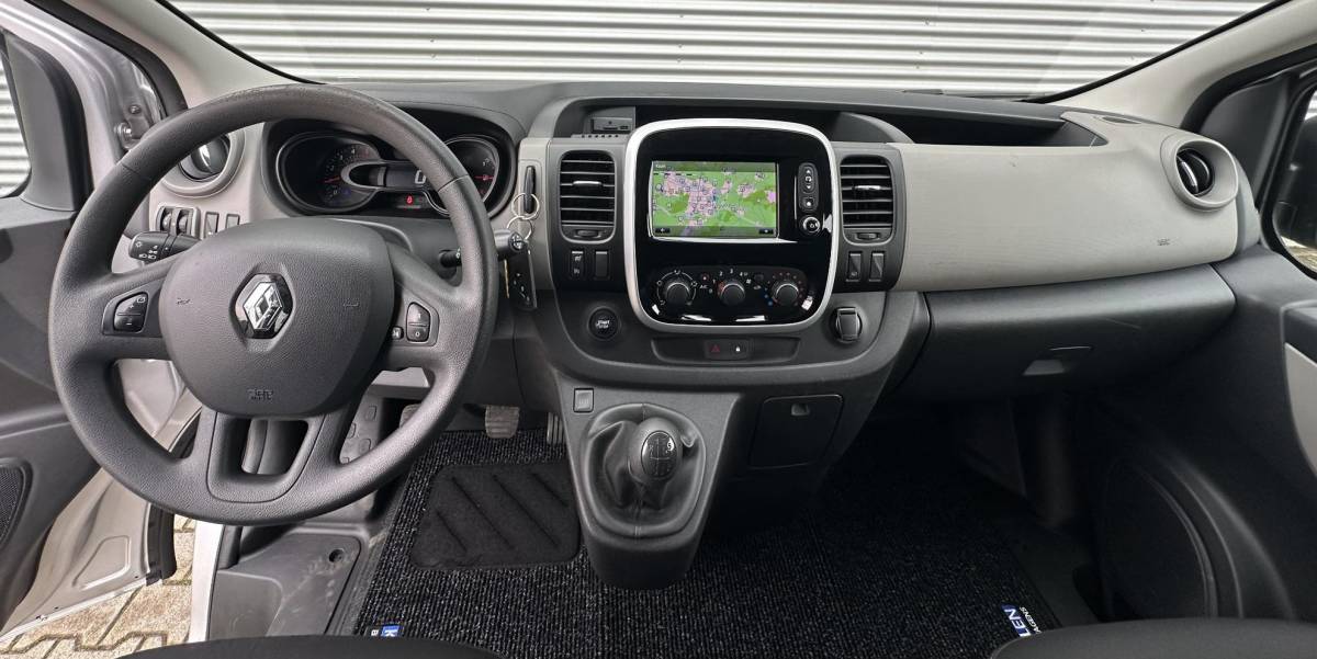 Renault Trafic Renault Trafic 1.6 dCi L2 DC Dubbele cabine MARGE btw vrij