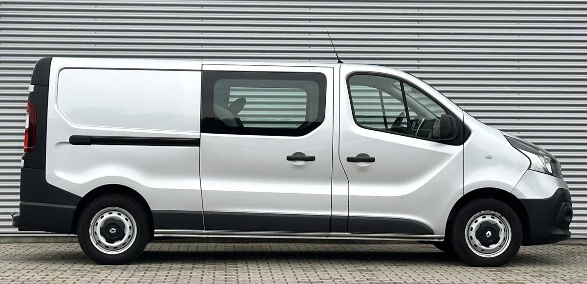Renault Trafic Renault Trafic 1.6 dCi L2 DC Dubbele cabine MARGE btw vrij